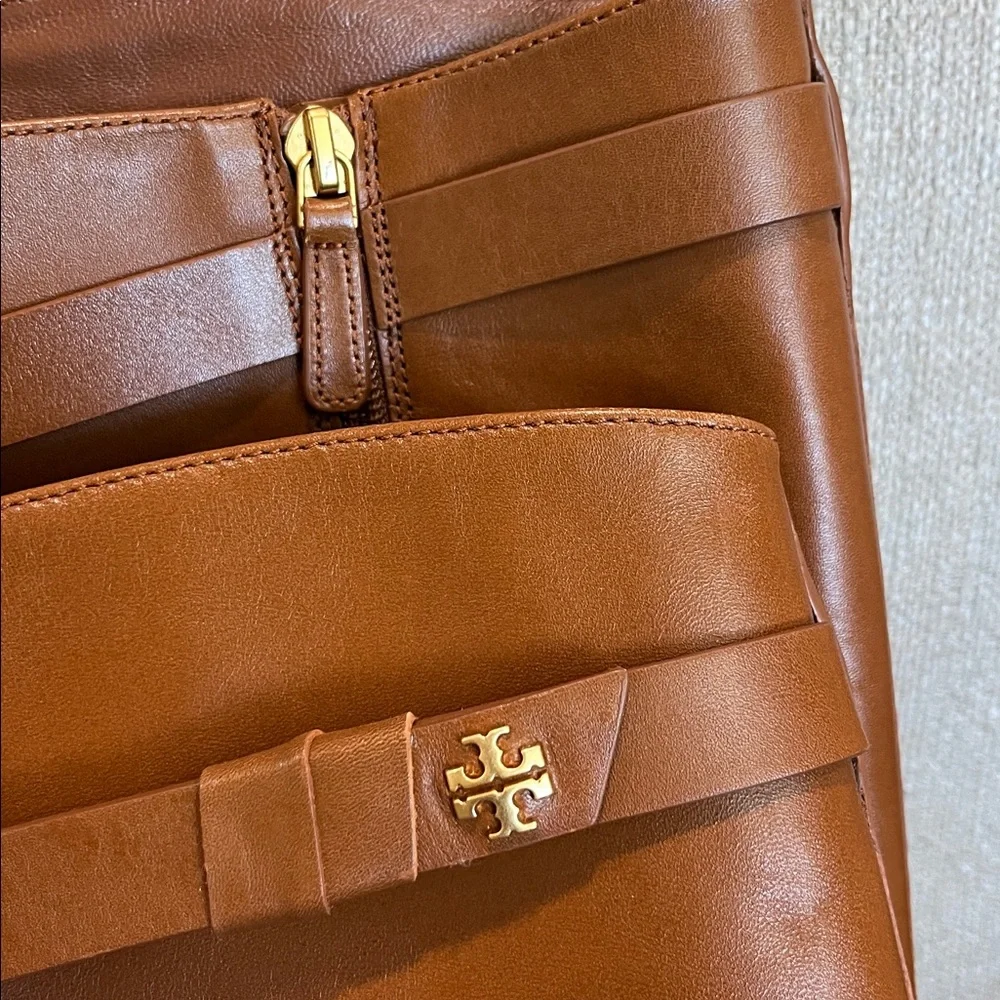 NEW Tory Burch Everly Strap Leather Riding Boots Size 5.5